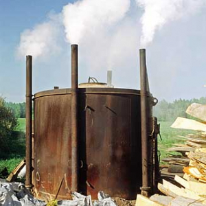 Wypalanie węgla drzewnego